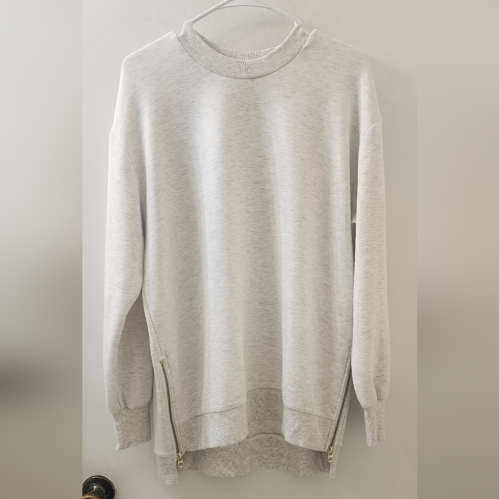 Varley Women's Light Gray Sweater with Zipper Details, Size Small.‎